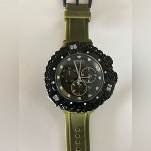 Invicta Bolt Hercules watch with olive green band and face w/ black chain